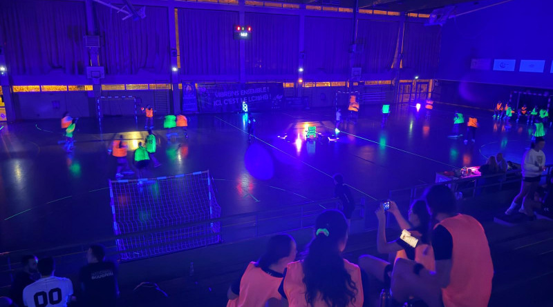 Le Chesnay Yvelines Handball s’illumine : une soirée fluo qui rassemble 🪩